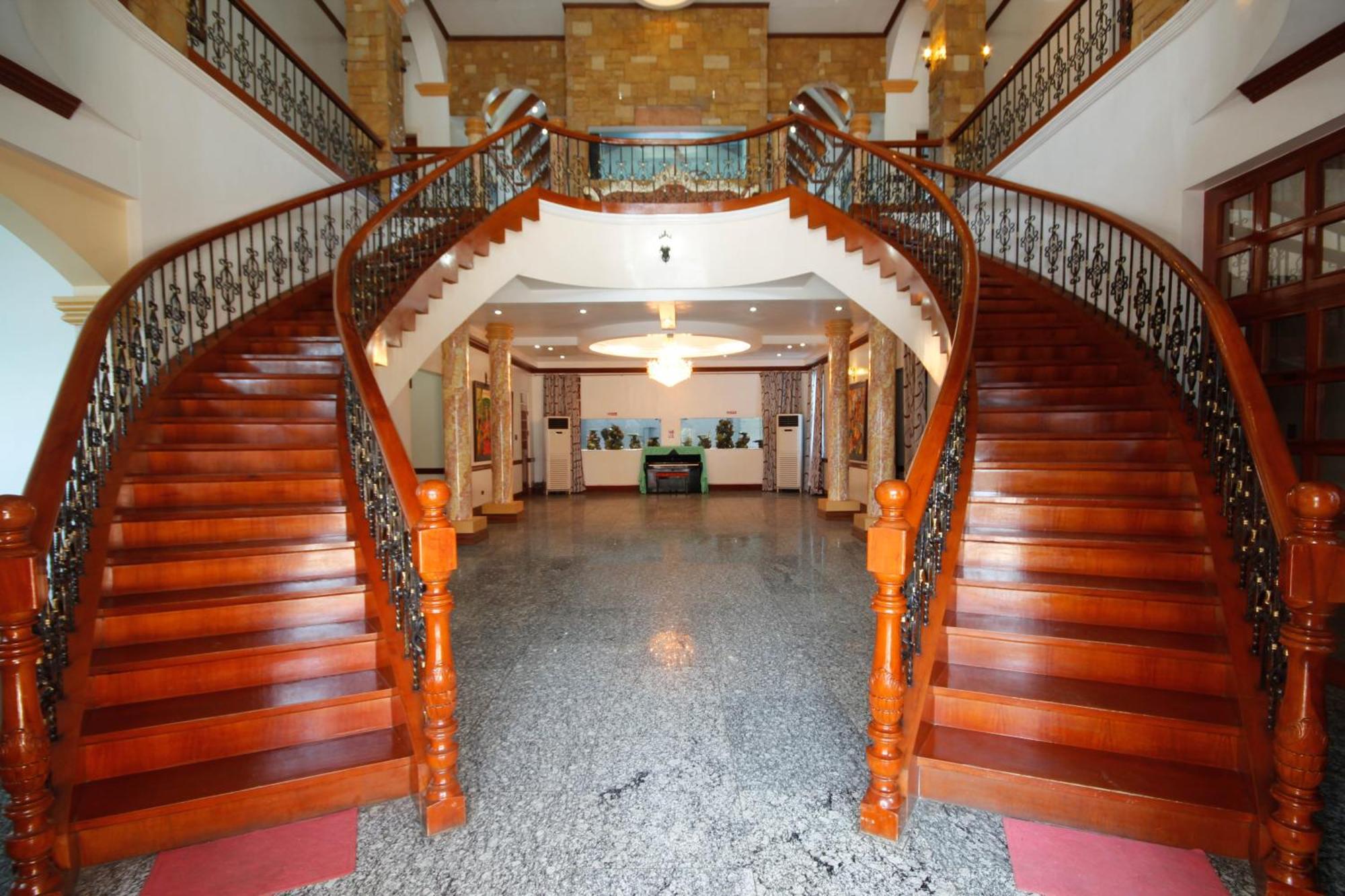 Villa Jhoana Resort Angono Bagian luar foto
