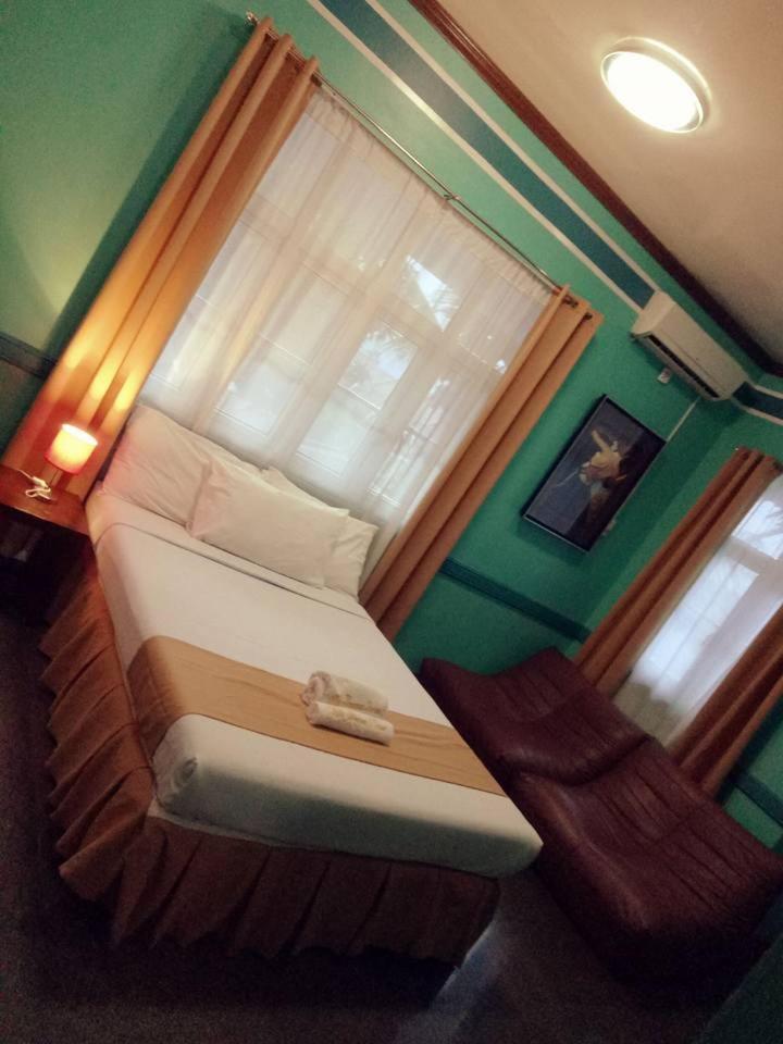 Villa Jhoana Resort Angono Ruang foto