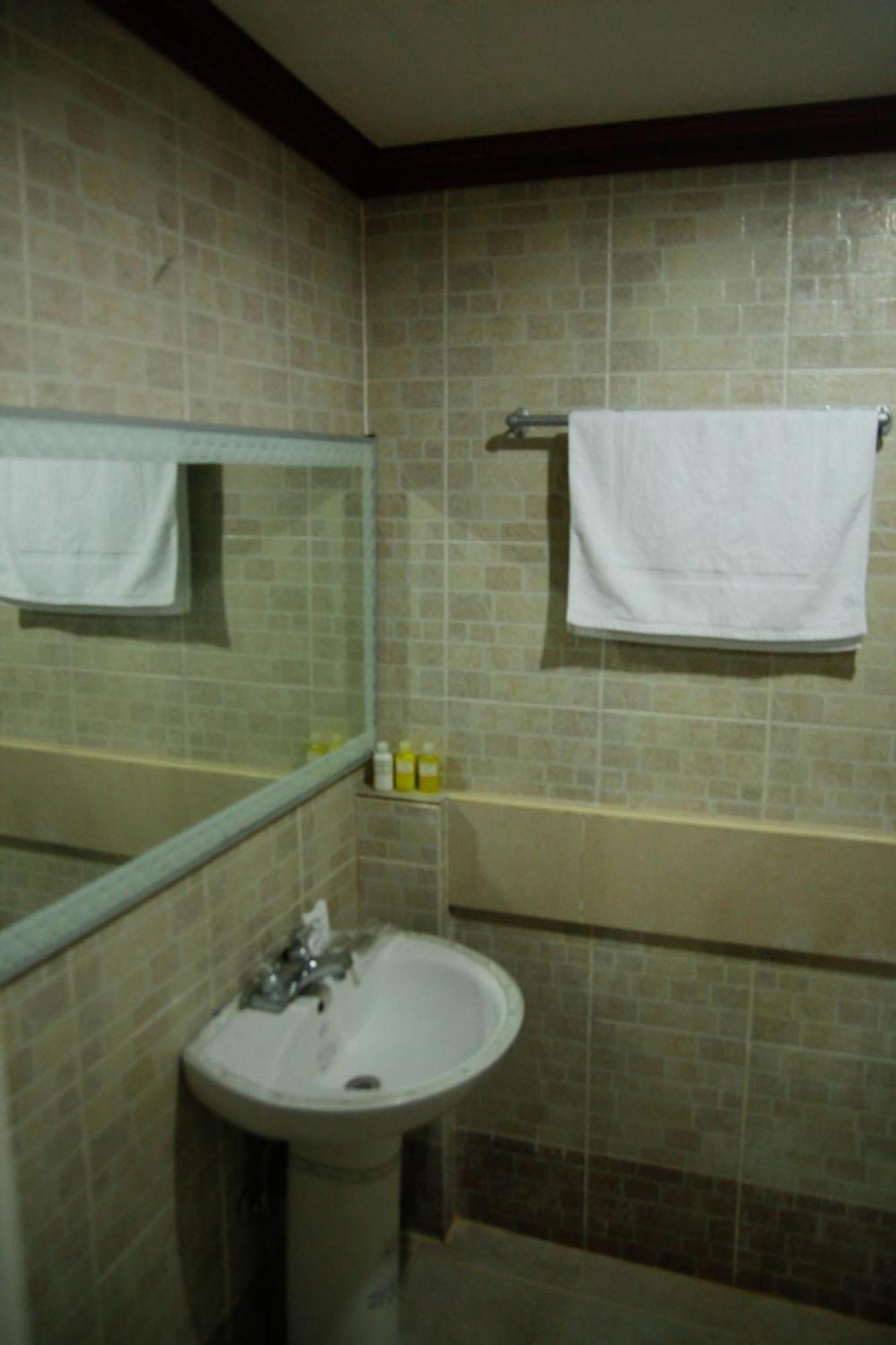 Villa Jhoana Resort Angono Ruang foto