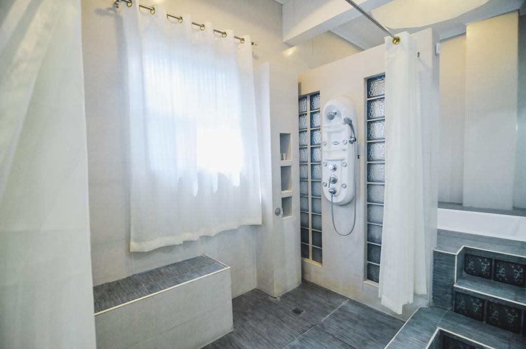 Villa Jhoana Resort Angono Bagian luar foto