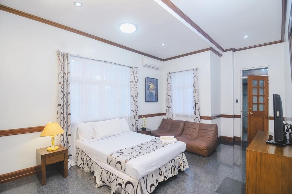Villa Jhoana Resort Angono Bagian luar foto
