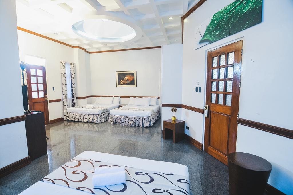 Villa Jhoana Resort Angono Bagian luar foto