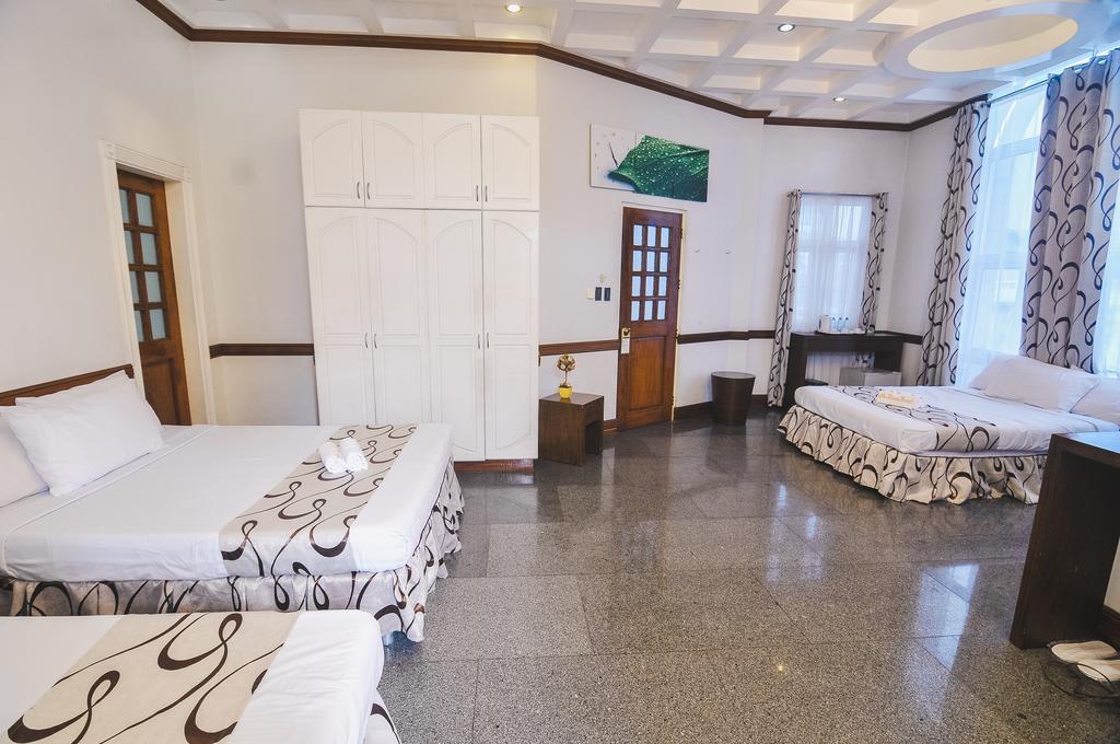 Villa Jhoana Resort Angono Bagian luar foto