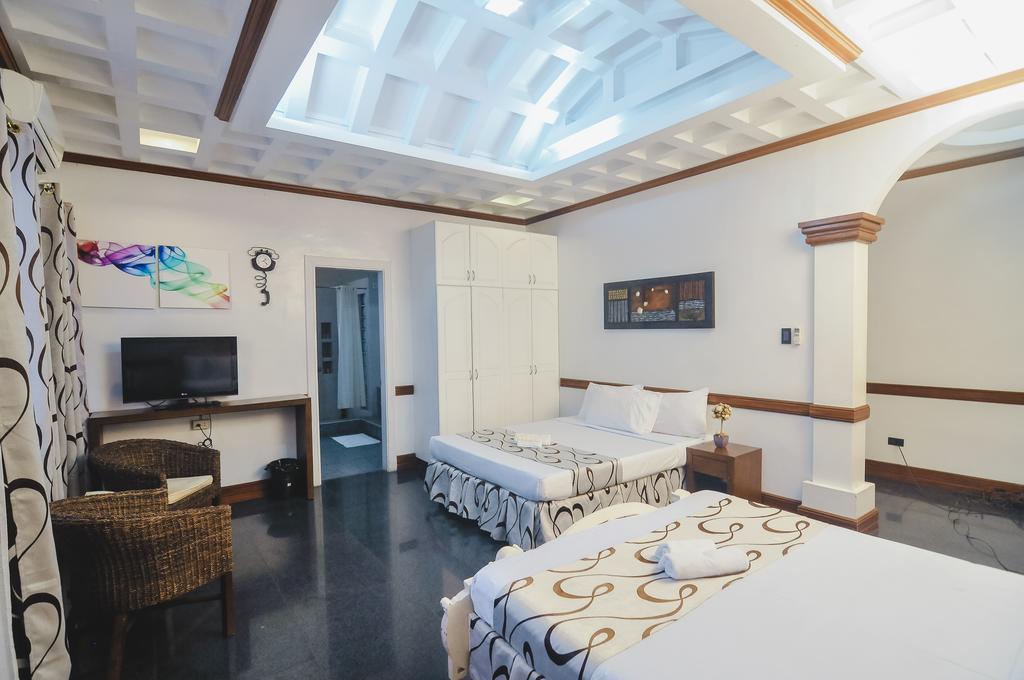 Villa Jhoana Resort Angono Bagian luar foto