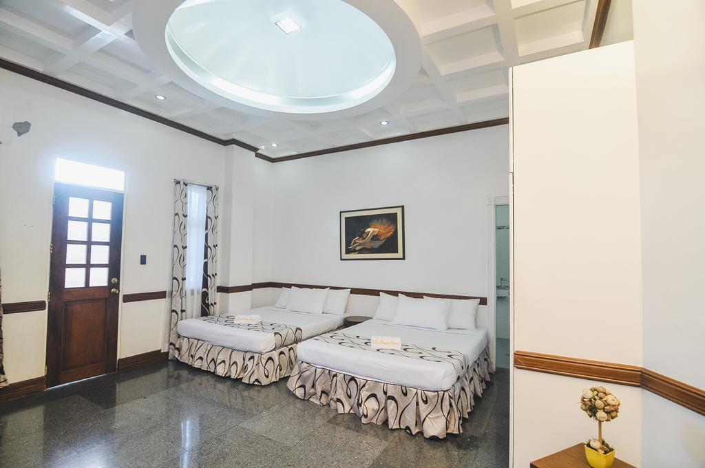 Villa Jhoana Resort Angono Bagian luar foto