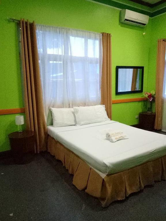 Villa Jhoana Resort Angono Bagian luar foto